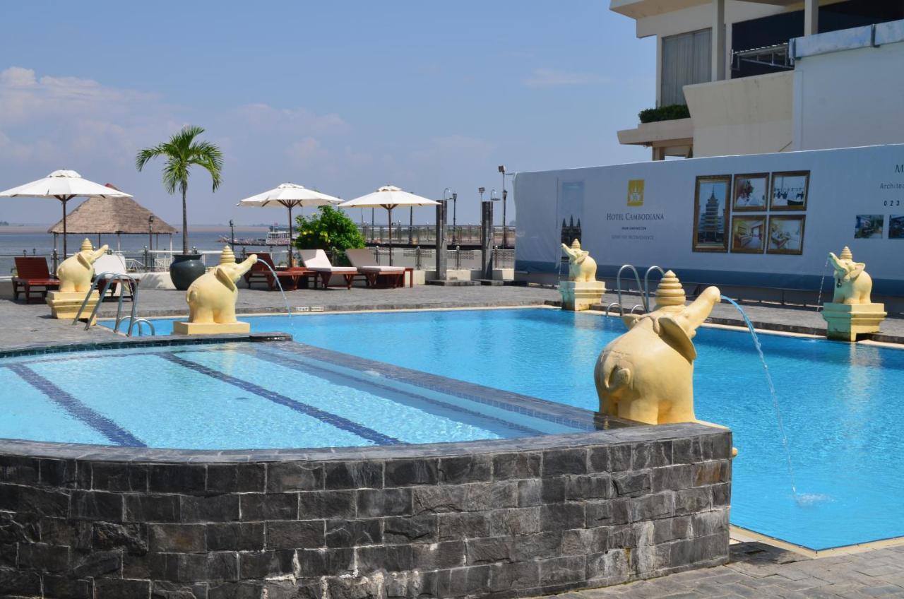 Hotel Cambodiana Phnom Penh Exterior photo